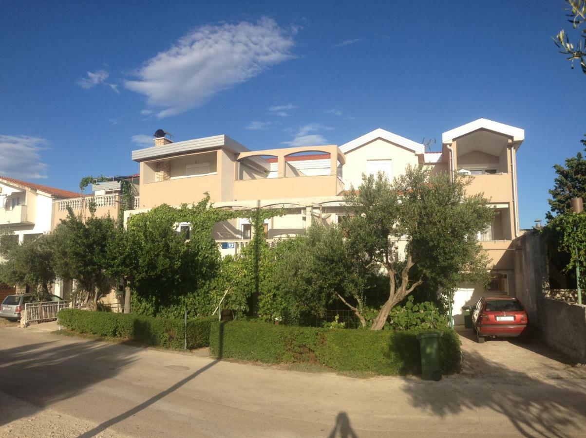 Apartments Dubravka Пироваць Екстер'єр фото