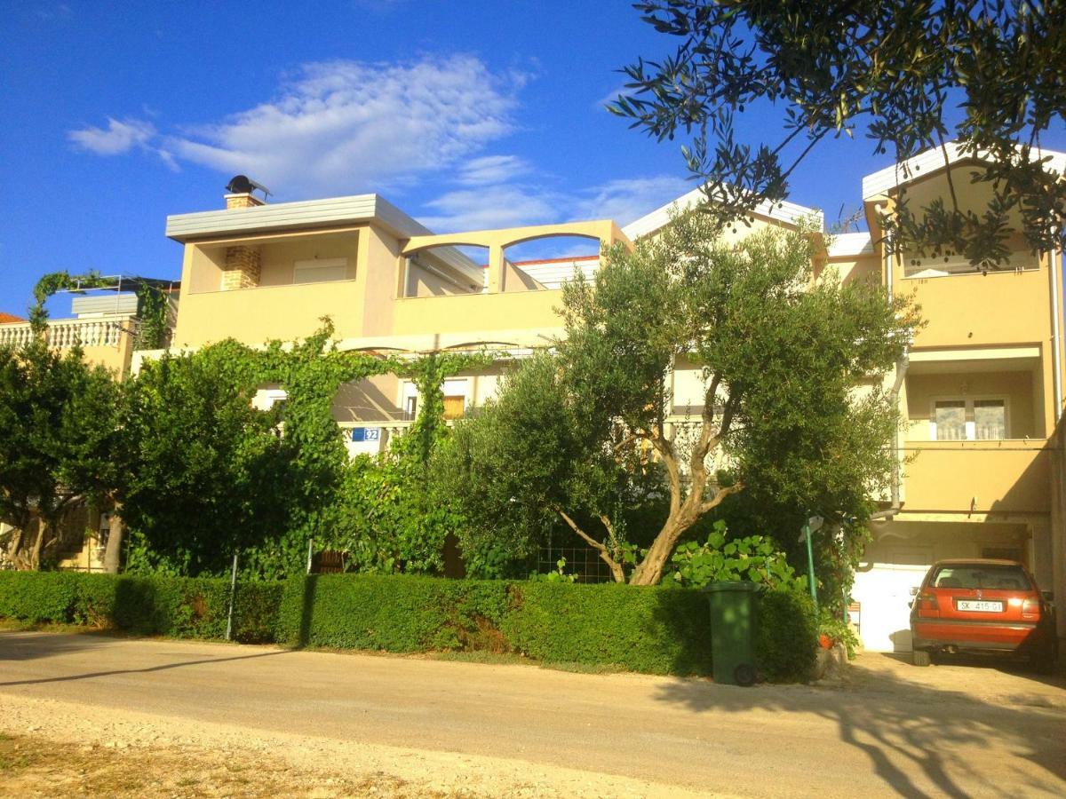 Apartments Dubravka Пироваць Екстер'єр фото