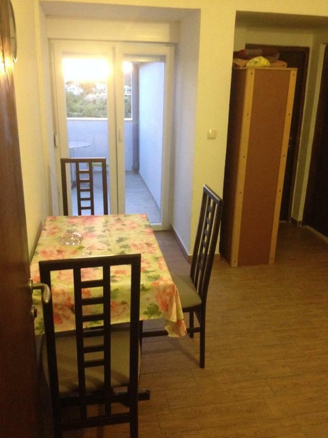 Apartments Dubravka Пироваць Екстер'єр фото